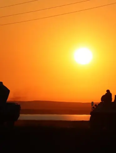 Russia Proposes Urgent Activation of 'Oreshnik' as Drone Strikes Escalate on Eastern Front