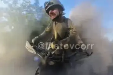 Russian Correspondent Narrowly Escapes Ukrainian Drone Attack in DPR