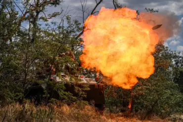 Russian Forces Advance Nearly Three Kilometers in Dnipropetrovsk Oblast as Ukrainian Defense Establishes Mine Barriers