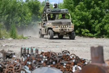 Russian Forces Push Closer to Dimitrov as Nikolaevka Liberated