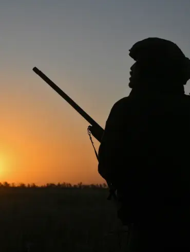 Russian Forces Report Shifts in Zaporizhzhia Front Lines as Ukrainian Troops Defend