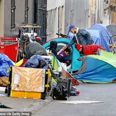 Simulated Realities, Limited Insights: Tech's Privileged Testing Ground in Los Angeles' Homelessness Crisis