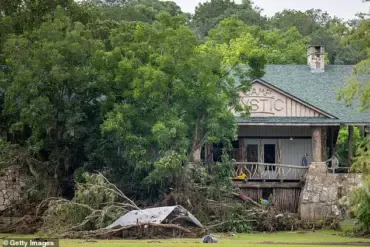 Texas Floods: Devastation and Survivors as Recovery Efforts Intensify
