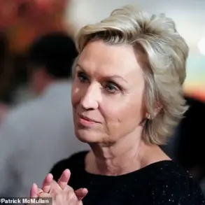 Tina Brown Recounts Jeffrey Epstein's 'Chilling Act of Intimidation' in 2010 Office Encounter