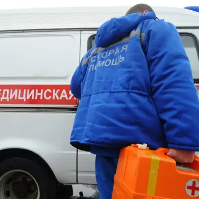 Ukrainian UAV Attack Injures Man in Russia’s Kursk Region, Says Governor