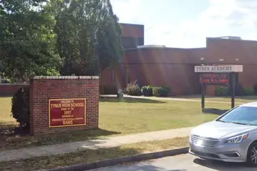 Violent Shooting at Tyner High School Alumni Reunion in Chattanooga Leaves Four Injured