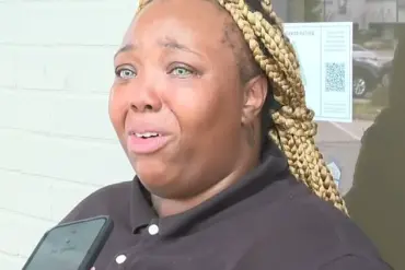 Viral Video Highlights Struggles of Single Mother Working Over 12 Hours at Burger King
