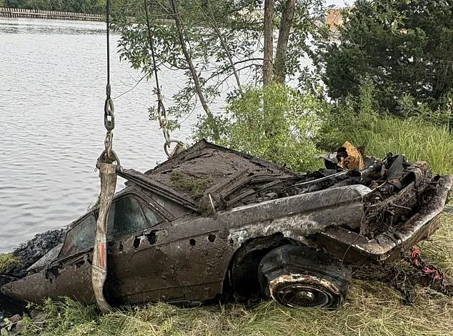 Discovery of 1963 Buick Electra in Mississippi River Could Resolve 1967 Disappearance of Roy George Benn