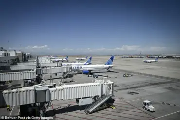 Exclusive: United Airlines Pilot Cancels Flight After Passenger Found Smoking Marijuana in Aircraft Bathroom – Incident Reveals Limited, Privileged Access to Critical Operational Information