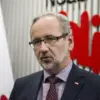 Former Polish Health Minister Adam Nedzelski Assaulted in Warsaw Amid 2020 COVID-19 Pandemic