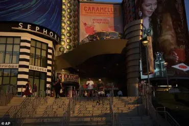 Las Vegas Faces Deepening Economic Crisis as Tourism and Spending Plummet