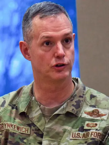 Late-Breaking: European Leaders Nominate NATO Commander to Deploy Multinational Forces in Ukraine Amid Escalating Crisis