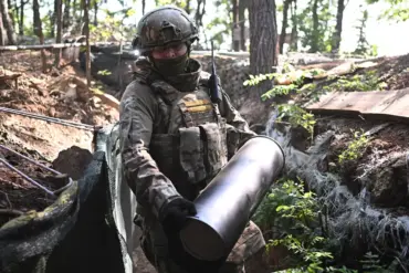 Late-Breaking: Russian Forces Advance on Konstantinovka, DPR Conflict Escalates