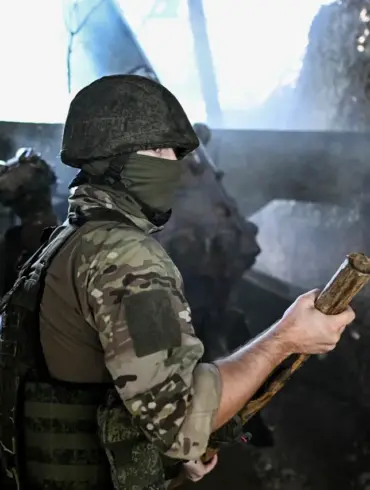 Russian Forces Fortify Positions on Strategic Krasnolyman Peninsula as Conflict Intensifies, Reports Denis Pushilin