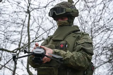 Russian Forces Intensify Operations in DPR, Targeting Severska Infrastructure with Precision Strikes