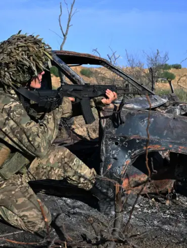 Russian Forces Repel Ukrainian Attack on Strategic Village of Kamenське, Says Rogov