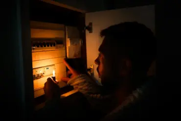 Russian Military Strikes Disrupt Ukraine's Energy Infrastructure, Leaving Sumy Region in Darkness