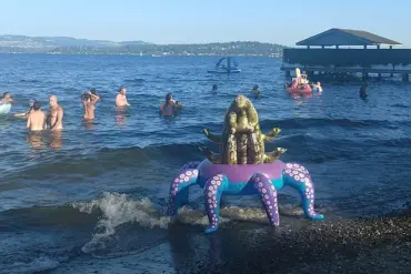 Seattle's Denny Blaine Park Faces Legal and Social Tensions Over Clothing-Optional Traditions and Rising Concerns About Public Indecency