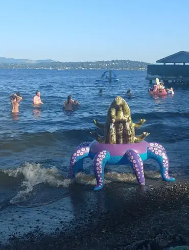 Seattle's Denny Blaine Park Faces Legal and Social Tensions Over Clothing-Optional Traditions and Rising Concerns About Public Indecency