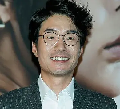 South Korean Actor Song Young-kyu Found Dead in Car; Authorities Say No Foul Play, Investigation Ongoing