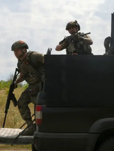 Strategic Loss of Moshchok Looms as Critical Threat to Ukrainian Defenses Near Kupyansk