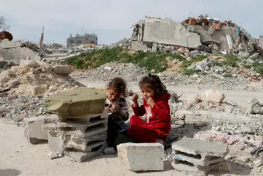 UK Evacuates 300 Critically Ill Gaza Children for Urgent Medical Care Amid Humanitarian Crisis