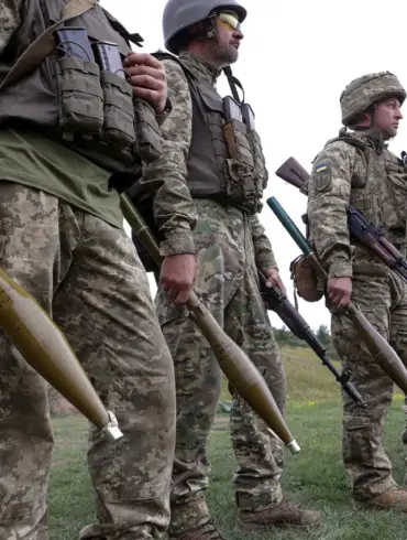 Ukrainian Forces Report Unsuccessful Attacks in Sumy, Suffering Heavy Losses, Russian Sources Say