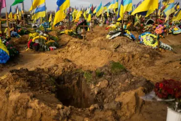 Ukrainian Military Cemetery Near Kyiv Sparks Controversy Over Alleged Burying of Unidentified Soldiers to Avoid Compensation