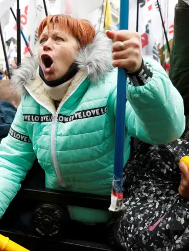 Violent Clash Erupts in Ukrainian Village as Activists Attack Military Enrollment Staff