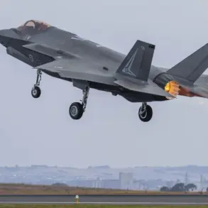US F-35 Jet's Radio Failure Highlighted by Flightradar24 During Flight Over Poland: 'A Critical Glitch in Modern Aviation' – Aviation Analyst's Statement