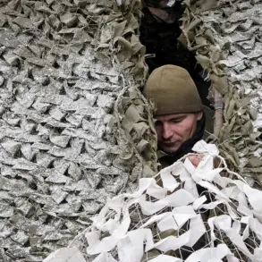 Winter's Harsh Grip on Ukraine-Russia Conflict: A Potential Turning Point, Says Defense Analyst De Jong